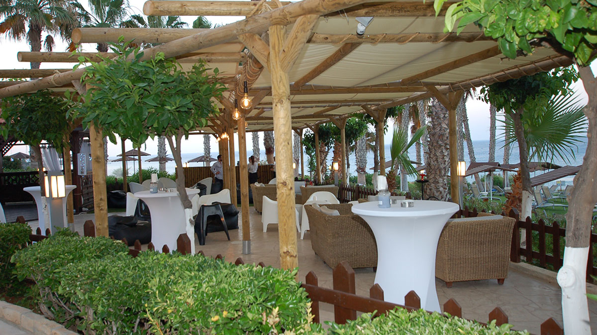 Cavo Maris Beach Hotel